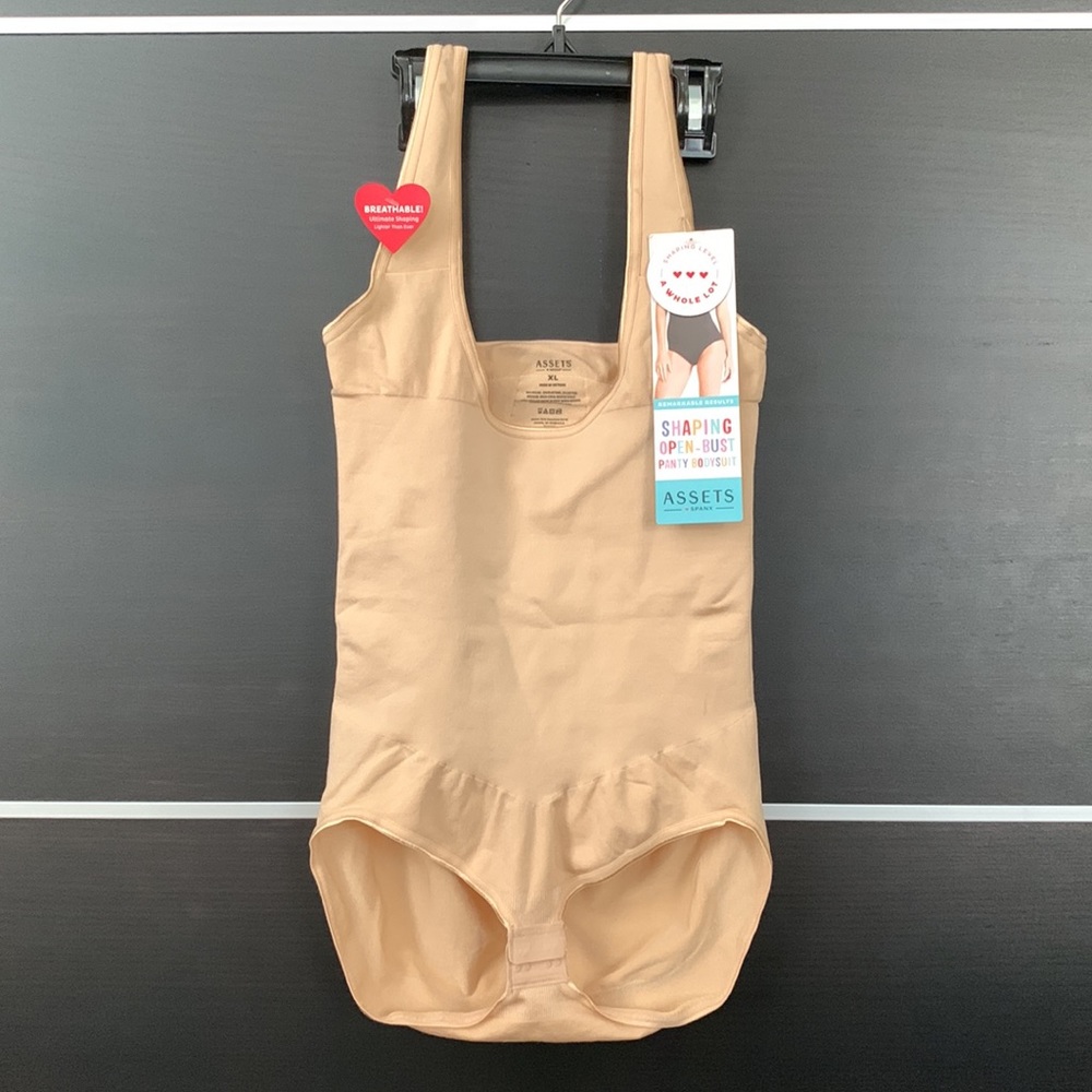 Assets by Spanx Open Bust Panty Bodysuit - Picture 5 of 14